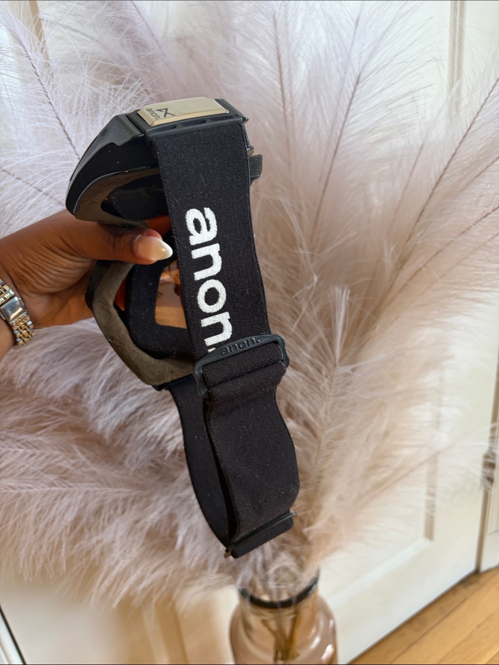 Anon Snow Goggles in Black with Amber Lens - Picture 3 of 9